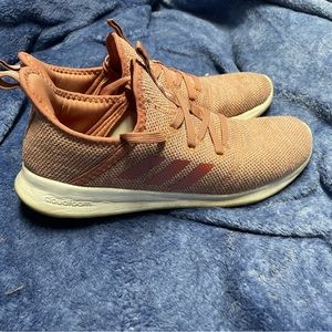 Adidas tennis shoes, women’s 9 1/2